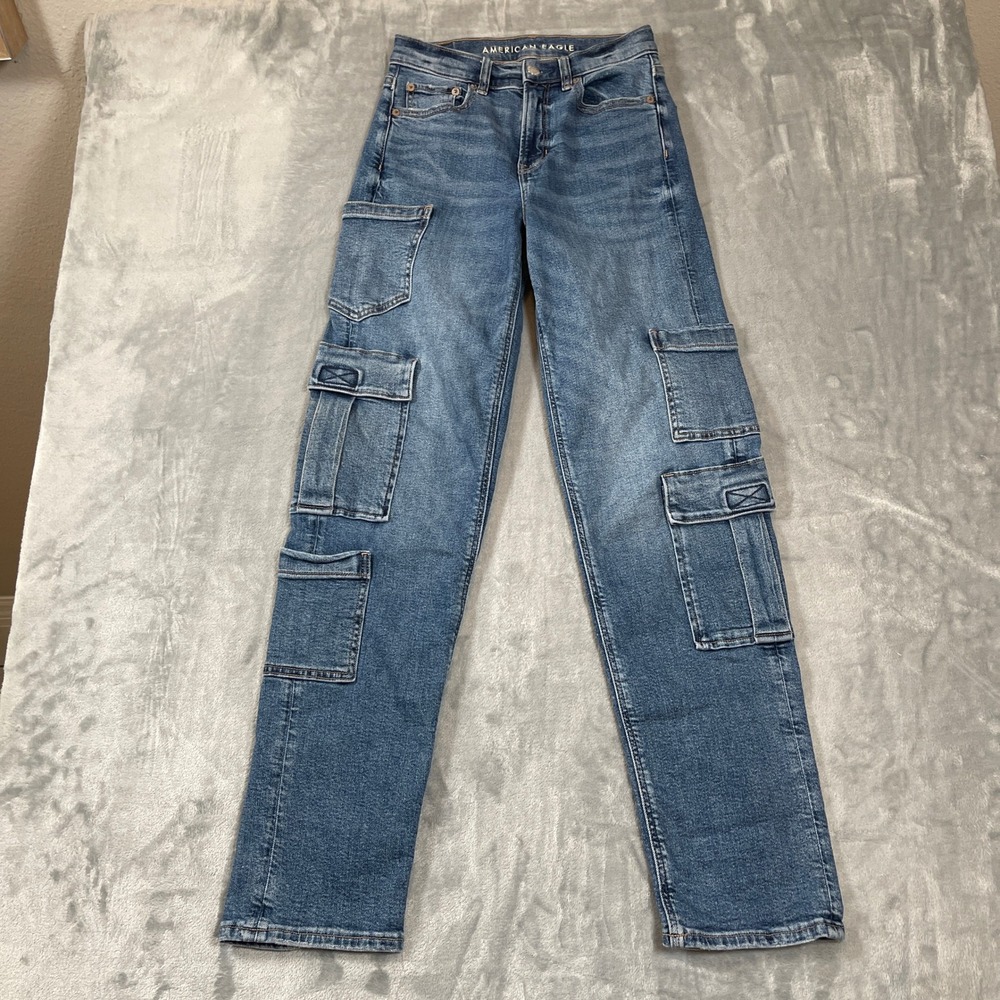 American Eagle Super High-Rise Baggy Straight Cargo Jeans Medium Wash 00 Regular